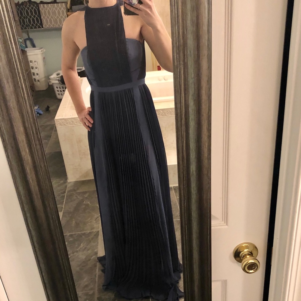 Beautiful Blue Dress - Picture 3 of 4